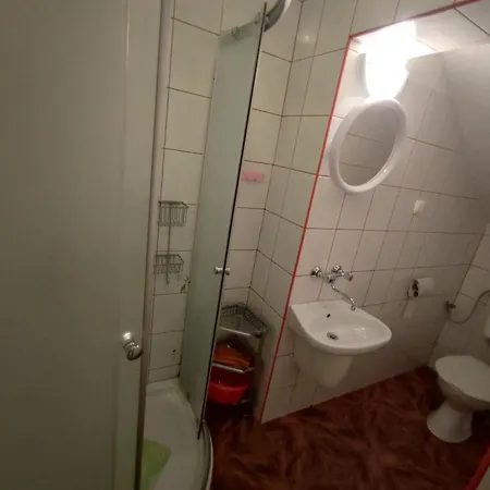 Pokoje Goscinne Darek Privatunterkunft Nowecin